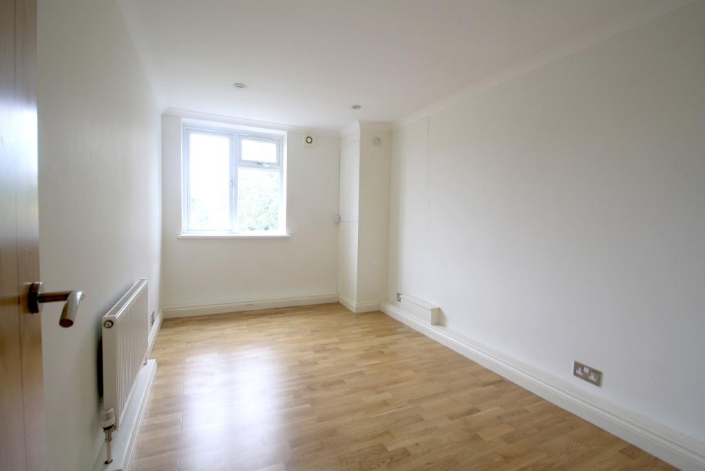 Leigham Court Road, Streatham Hill, London, Greater London, SW16 - London