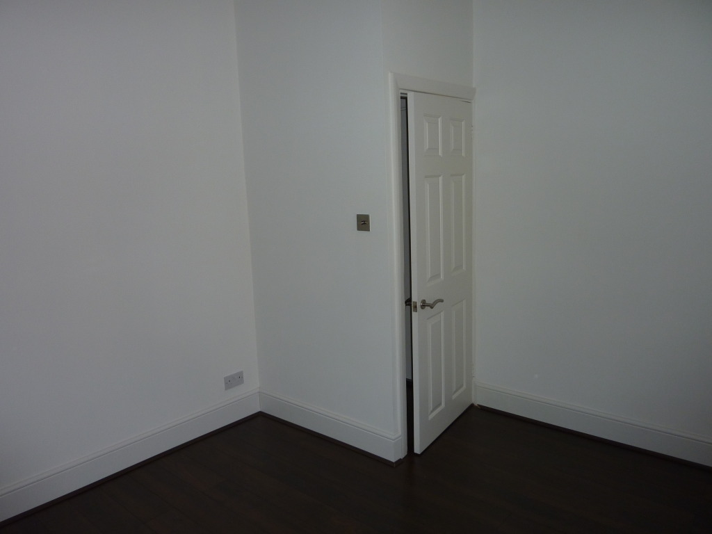 Russell Gardens, Kensington, London, Greater London, W14 - London