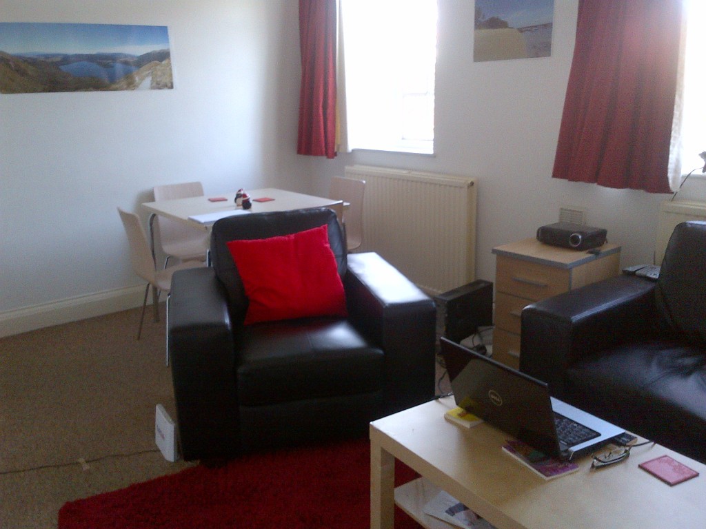 Queens Road, Hendon, London, Greater London, NW4 - London